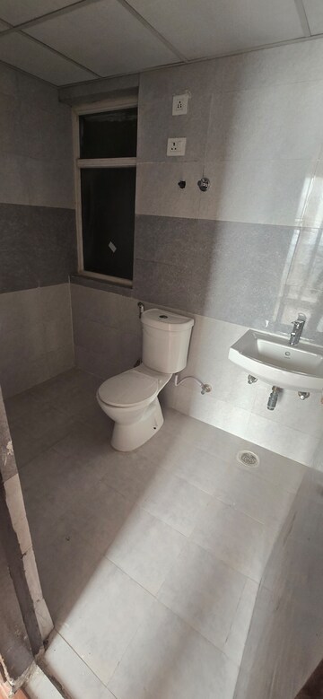 Bathroom in 2.5 BHK Apartment at Amrapali Leisure Park, Amrapali Leisure Valley – for Sale