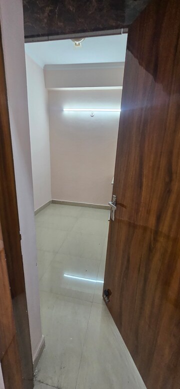 Furnished Amenities in 2.5 BHK Apartment at Amrapali Leisure Park, Amrapali Leisure Valley – for Sale
