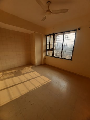 2 BHK Apartment For Rent in Green Acres II CHS Ltd Ghodbunder Road Thane  8077054