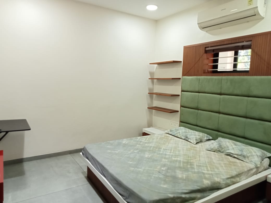 3 BHK + Extra Room Apartment For Sale in Patrak Apartment 