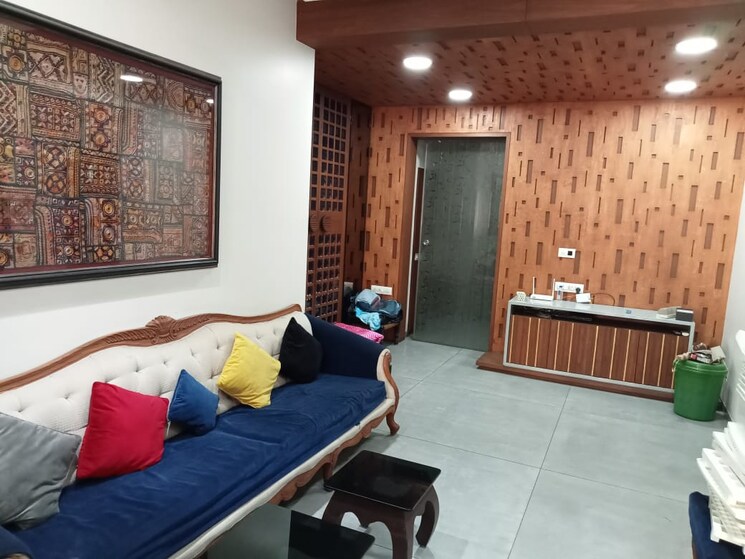 Living Room, naranpura 3 Bedroom 200 Sq.Yd. Apartment In Naranpura Ahmedabad 8077056