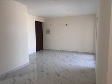 Room in 3 BHK Apartment at Aura Gazania, Nabha – for Rent