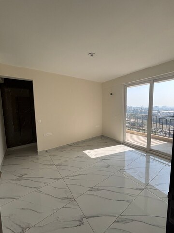 Room in 3 BHK Apartment at Aura Gazania, Nabha – for Rent