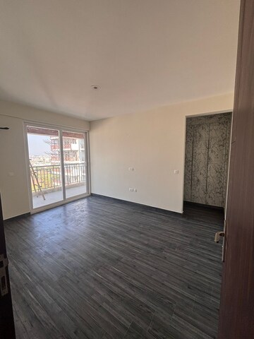 Room in 3 BHK Apartment at Aura Gazania, Nabha – for Rent