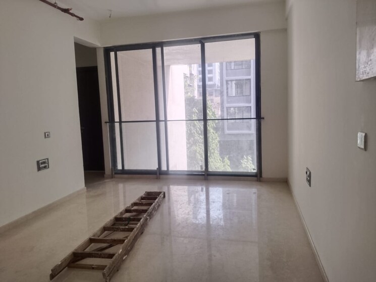 Room, khar west 3 Bedroom 1150 Sq.Ft. Apartment In Khar West Mumbai 8077130