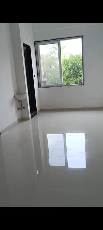  Shop – Exterior View View at Mumbai Naka - for Rent