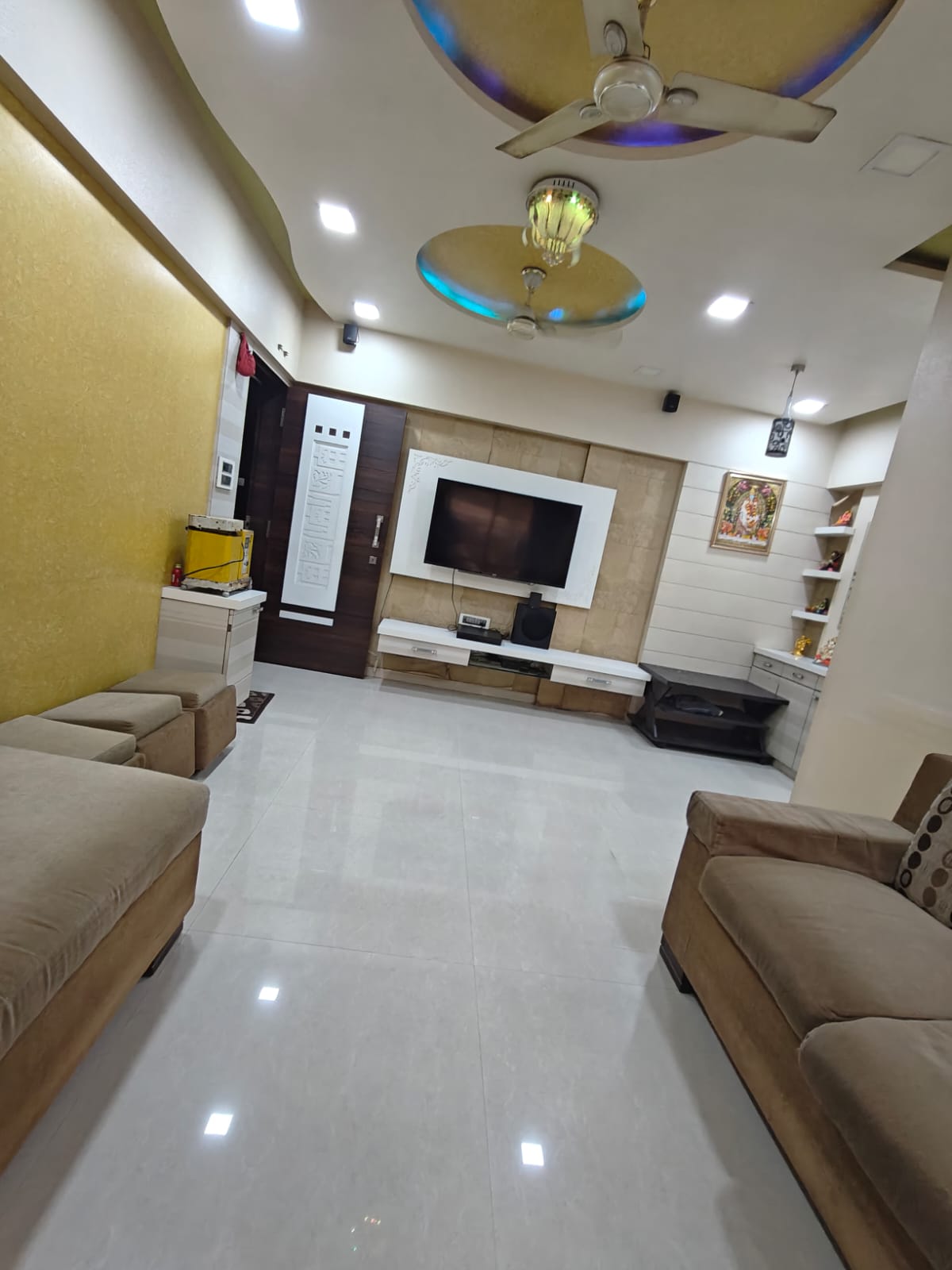 1 BHK + Study Room Apartment For Sale in Gokul Vraj Chs Ltd Kantin