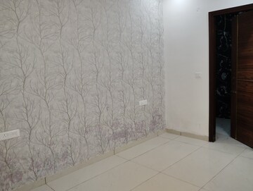Room in 3 BHK Builder Floor at Sunny Enclave – for Sale