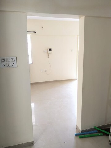 Room in 2 BHK Apartment at Sancheti Belcastel, Mundhwa – for Rent