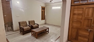Living Room in 3.5 BHK Apartment at Amar Shaheed Path – for Rent