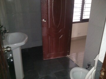 Bathroom in 3 BHK Apartment at Omega Green Park, Faizabad Road – for Rent