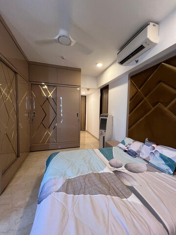 Bedroom in 2 BHK Apartment at Best Complex Andheri West, Andheri West – for Rent
