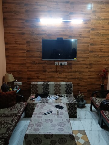 Living Room in 2 BHK Builder Floor at Ansal Plaza Sector-23, Sector 23 – for Rent