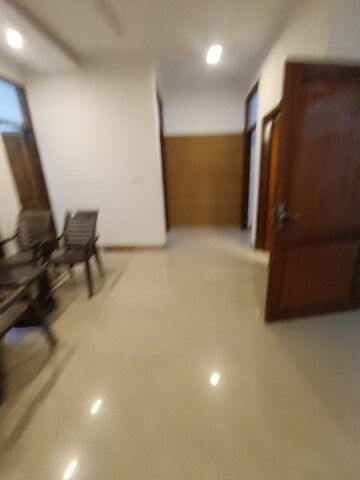 Room in 2 BHK Builder Floor at Ansal Plaza Sector-23, Sector 23 – for Rent