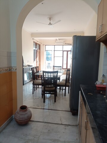 Living Room in 2 BHK Builder Floor at Ansal Plaza Sector-23, Sector 23 – for Rent