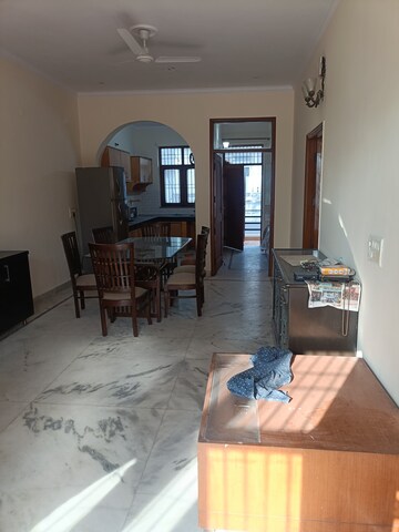 Living Room in 2 BHK Builder Floor at Ansal Plaza Sector-23, Sector 23 – for Rent