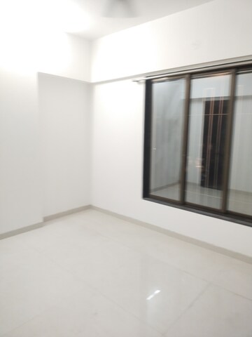 Room in 2 BHK Apartment at Star Sayba Residency, Kurla East – for Rent