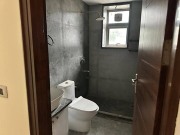 Bathroom in 3 BHK Builder Floor at Ansal Plaza Sector-23, Sector 23 – for Rent