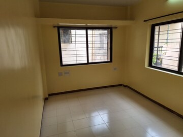 Room in 2 BHK Apartment at Aundh – for Rent