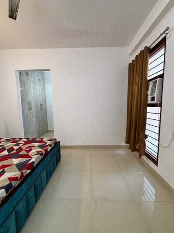 Bedroom in 3 BHK Builder Floor at Ansal Plaza Sector-23, Sector 23 – for Rent