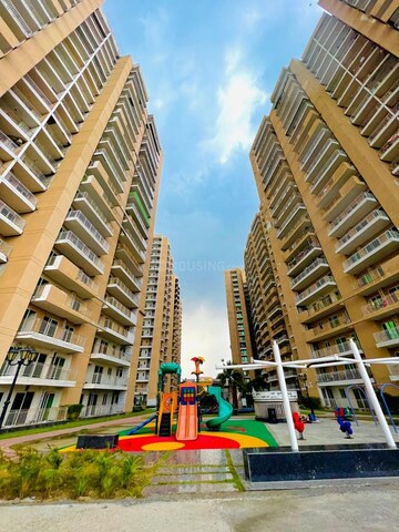 3 BHK Apartment – Exterior View View at Migsun Ultimo, Omicron Iii Greater Noida - for Sale