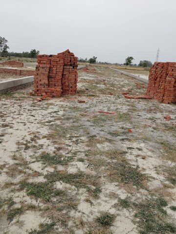  Plot – Exterior View View at Shiva Film City, Achheja - for Sale