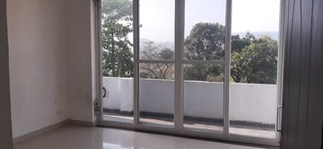 Room in 2 BHK Apartment at Pacific Golf Estate, Kulhan – for Rent