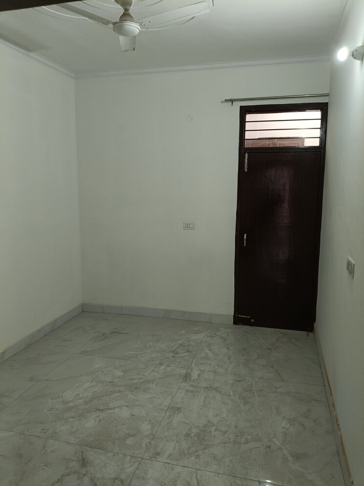 Room, dhakoli village 2 Bedroom 900 Sq.Ft. Builder Floor In Dhakoli Village Zirakpur 8077493