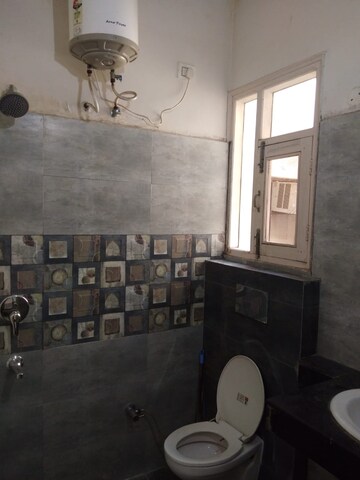 Bathroom in 3 BHK Apartment at Motiaz Royal Citi, Ambala Highway – for Rent