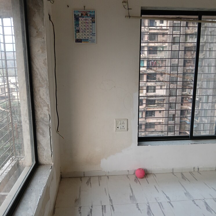 Room, goregaon east 2 Bedroom 800 Sq.Ft. Apartment In Goregaon East Mumbai 8077551