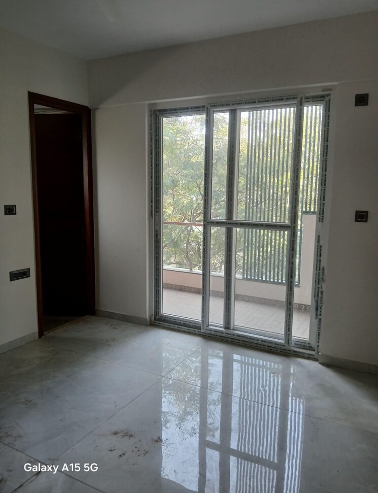 Room, total-wings 3 Bedroom 1890 Sq.Ft. Apartment In Halasuru Bangalore 8077579