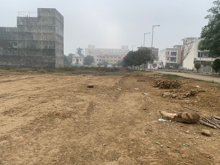 undefined, aditya-park-town  135 Sq.Yd. Plot In Mahurali Ghaziabad 8077578