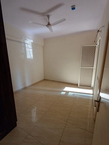 2 BHK Apartment For Sale in Gaur City 2 - 14th Avenue, Sector 16c Greater Noida