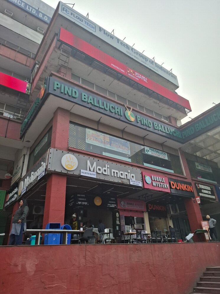 Exterior View, netaji subhash place Commercial Office Space 3200 Sq.Ft. In Netaji Subhash Place Delhi 8077696