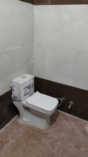 Bathroom in 6 BHK Independent House at Sector 10 – for Sale
