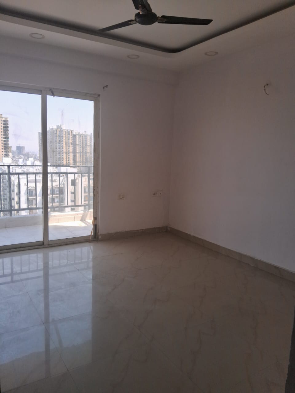 2 BHK Apartment For Sale in Futec Gateway