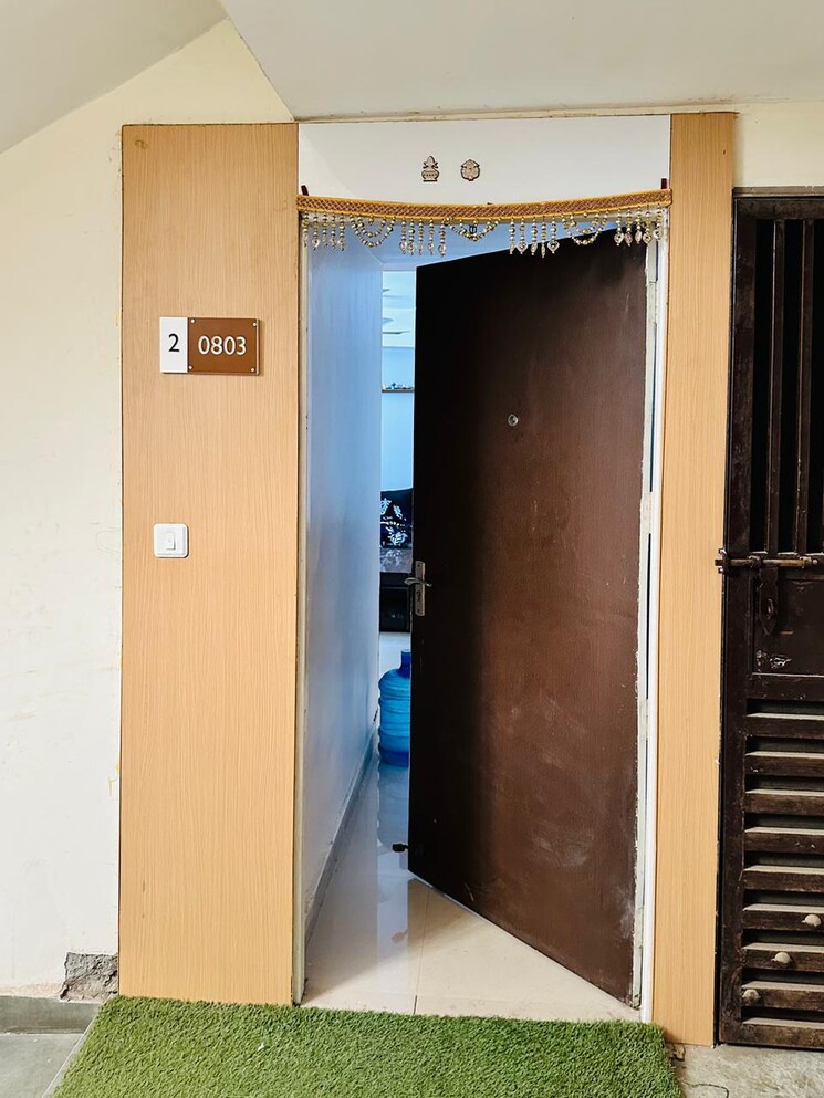 undefined, parsvnath-prestige 3 Bedroom 1795 Sq.Ft. Apartment In Sector 93a Noida 8077758