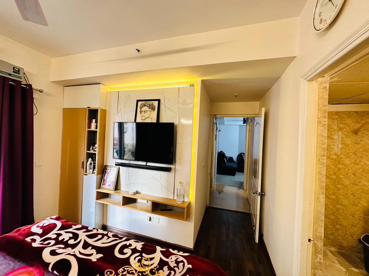 3 BHK + Servant Room Apartment For Sale in Supertech Emerald Court