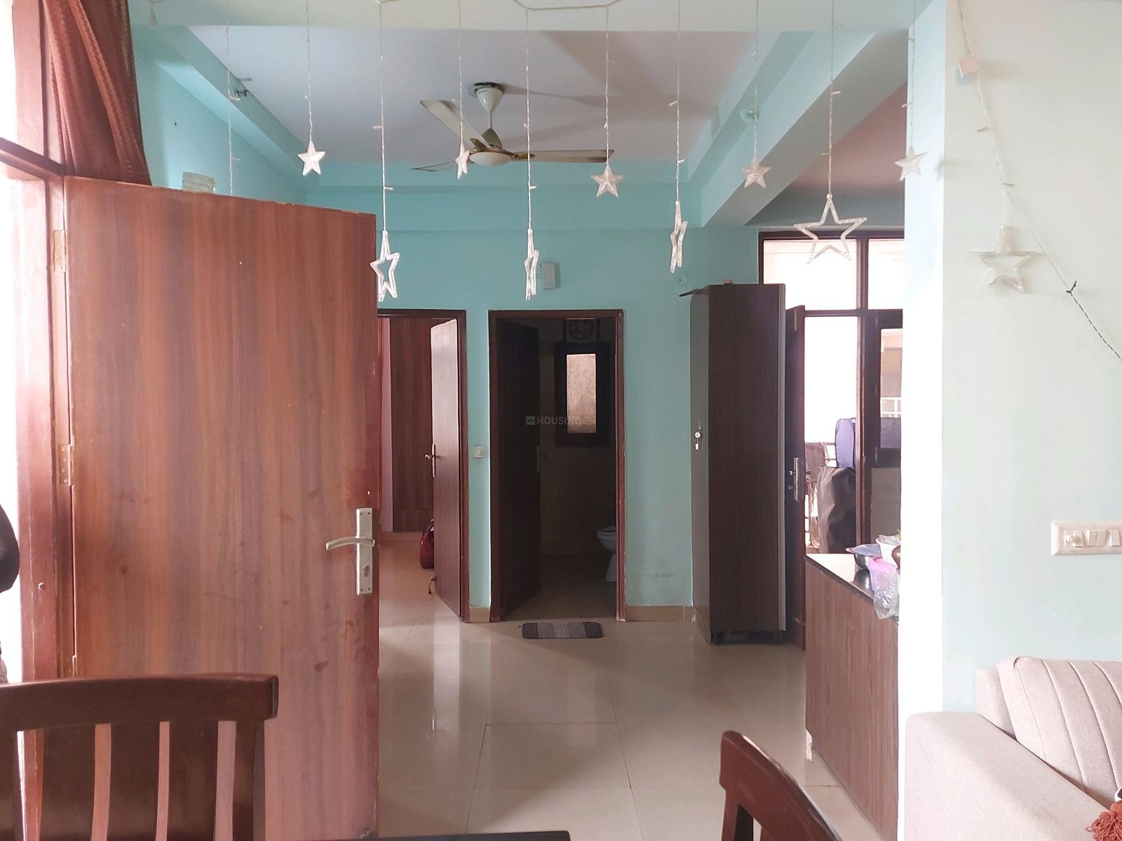 4 BHK + Servant Room Apartment For Sale in Supertech Emerald Court