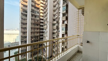 4 BHK Apartment – Exterior View View at Supertech Emerald Court, Sector 93a - for Sale