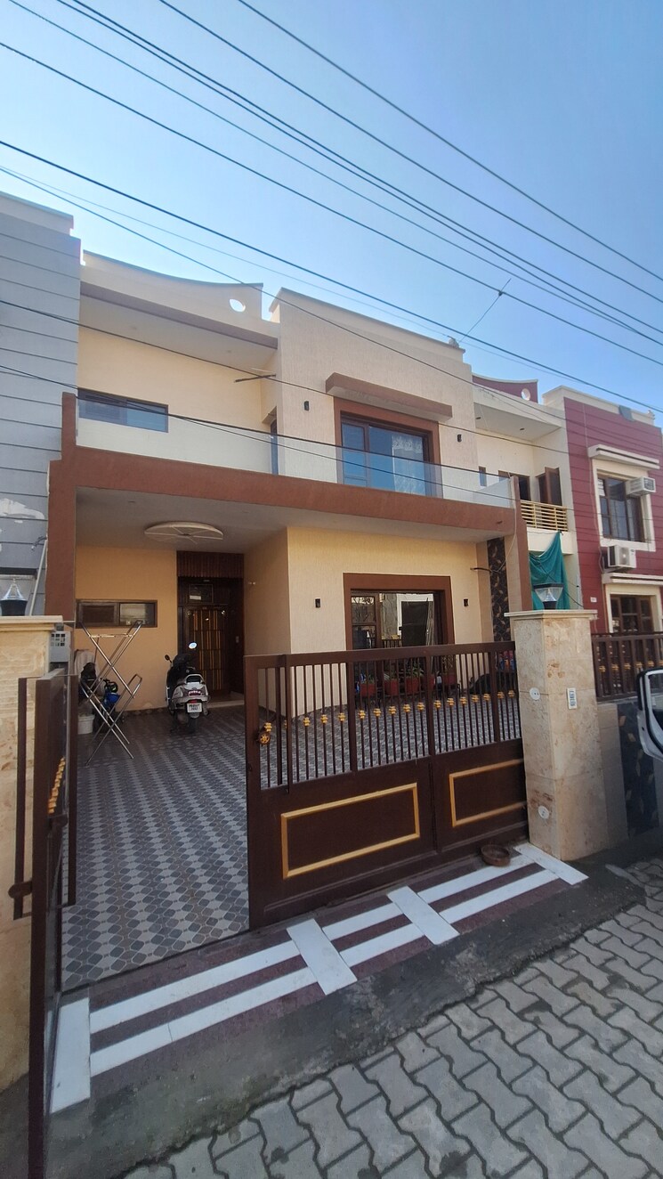 Exterior View, sunny enclave 3 Bedroom 139 Sq.Yd. Independent House In Sunny Enclave Mohali 8077828
