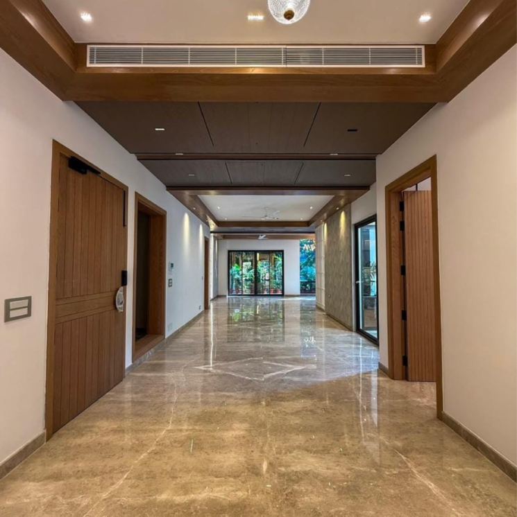 Room, south extension ii 4 Bedroom 3600 Sq.Ft. Independent House In South Extension ii Delhi 8077855