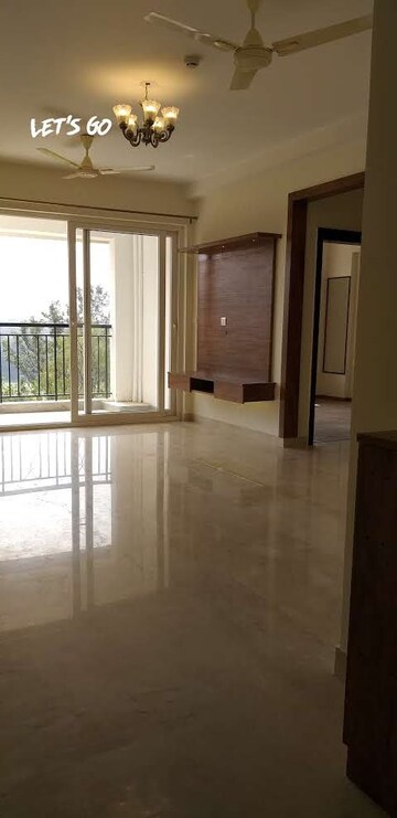 Room in 2 BHK Apartment at Prestige Misty Waters, Hebbal – for Sale