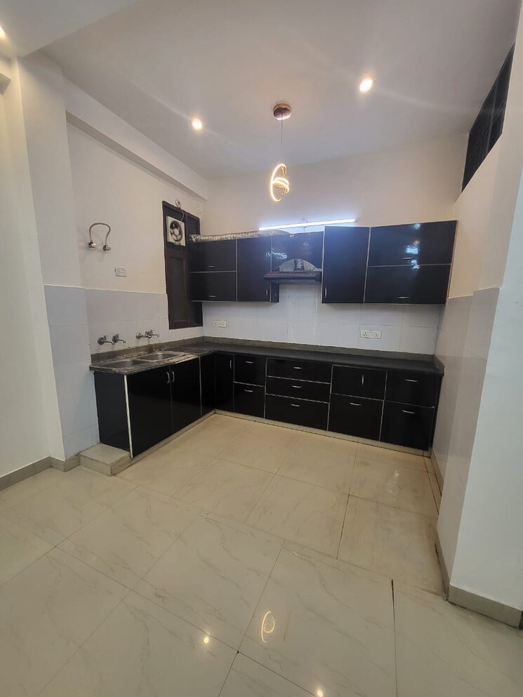 Kitchen, sector 43 3 Bedroom 1550 Sq.Ft. Builder Floor In Sector 43 Faridabad 8077892