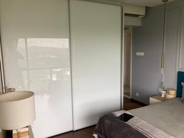 Room in 2.5 BHK Apartment at Kanakia Rainforest, Andheri East – for Rent
