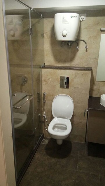 Bathroom in 3 BHK Builder Floor at Unitech South City II, Sector 50 – for Rent