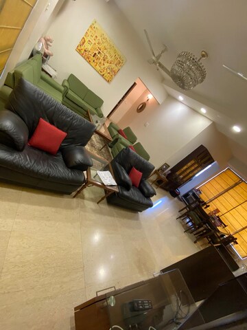 Living Room in 3 BHK Builder Floor at Unitech South City II, Sector 50 – for Rent