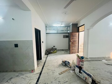 Living Room in 3 BHK Builder Floor at Sector 43 – for Sale