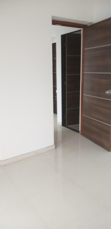 Room in 2.5 BHK Apartment at Panchanand Heights, Taloja – for Rent