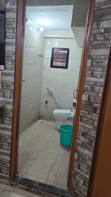 Bathroom in 1 BHK Apartment at Sector 23 Dwarka – for Rent